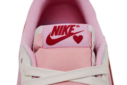 Nike Air Jordan 1 Low OG x Travis Scott Tropical Pink