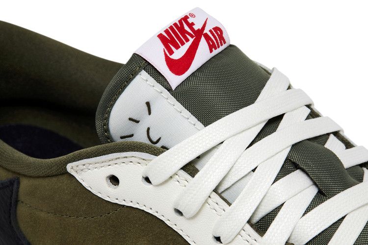 Travis Scott x Air Jordan 1 Low OG Medium Olive