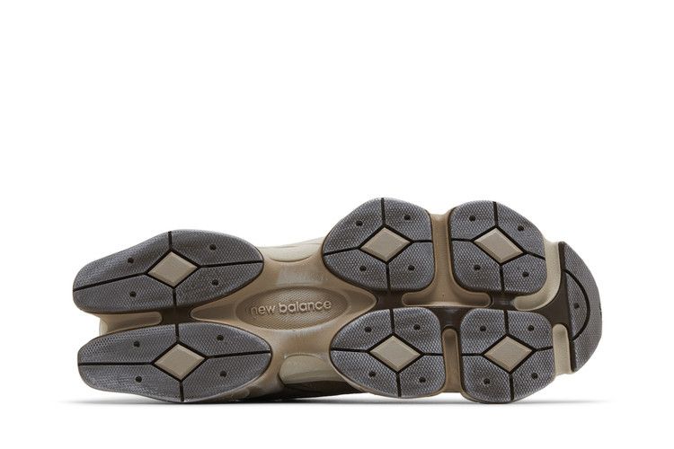 New Balance 9060 Mushroom Timberwolf