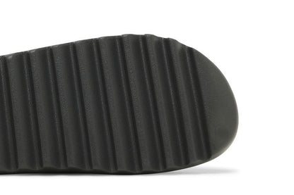 Adidas Yeezy Slide Dark Onyx